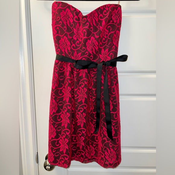 Mini Strapless Eclipse Dress with Black Ribbon Size XS - Picture 1 of 2